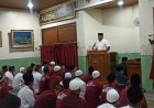 Karutan Surakarta Isi Kultum Perdana Tarawih, Ajak Santri Jadikan Ramadan Momentum Tingkatkan Ketakwaan